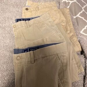 Men’s gap khaki chino pants